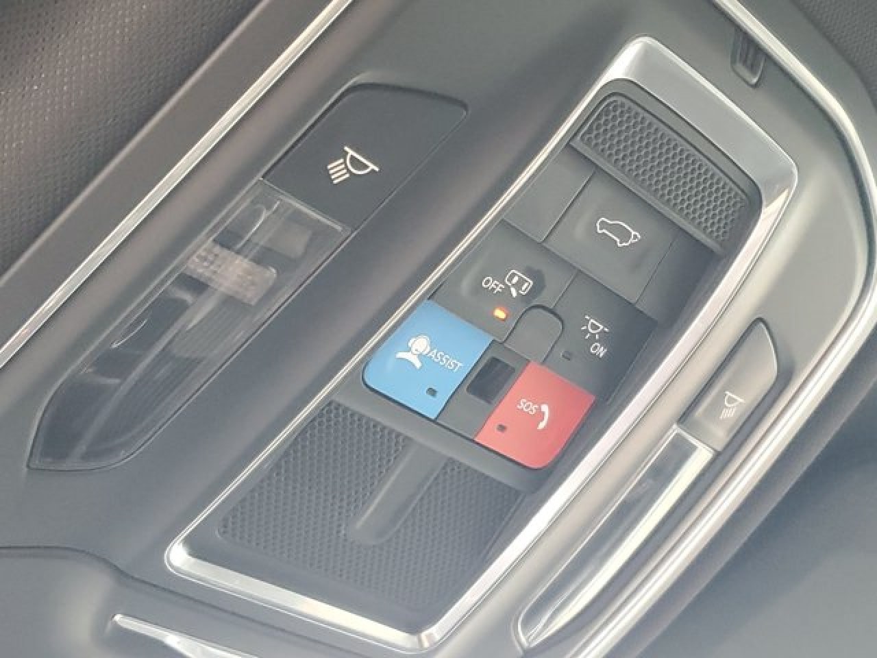 2024 Jeep Grand Cherokee L Altitude - Photo 16