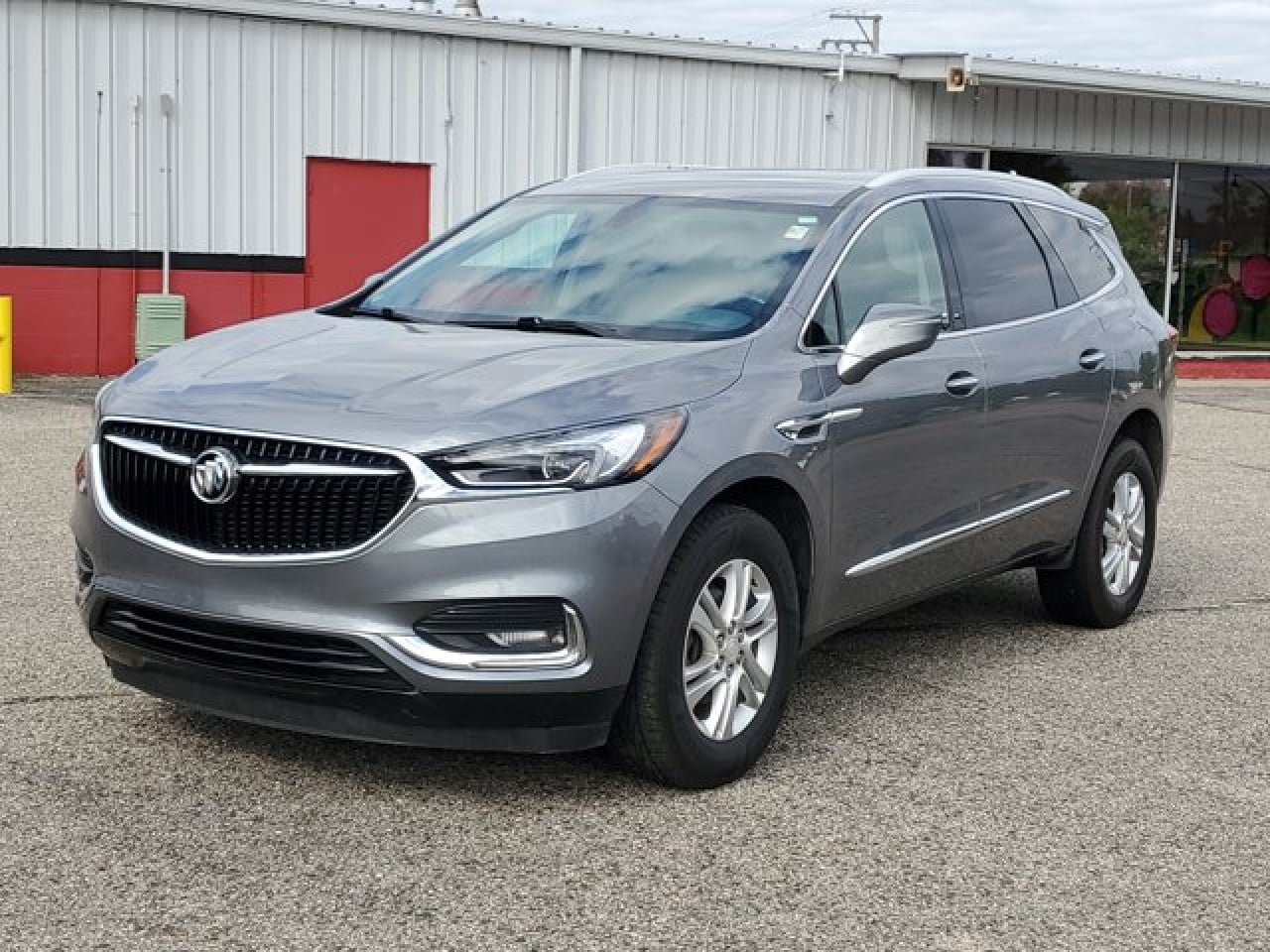 Used 2018 Buick Enclave Essence with VIN 5GAERBKW3JJ249110 for sale in Mount Pleasant, MI