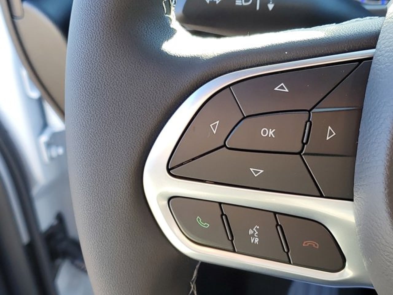 2026 Chrysler Pacifica Select - Photo 10