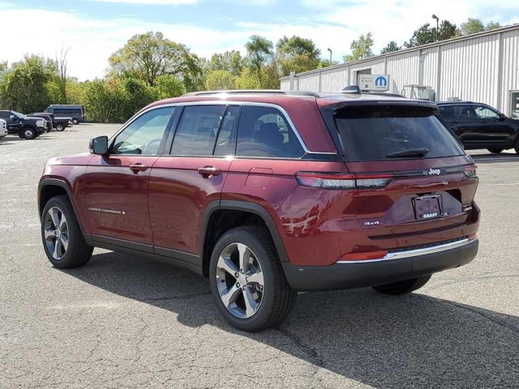 New 2025 Jeep Grand Cherokee LIMITED 4X4 Sport Utility