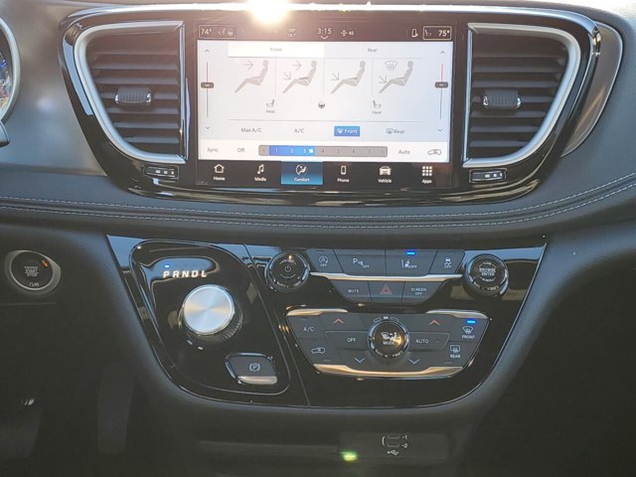 2026 Chrysler Pacifica Select - Photo 29