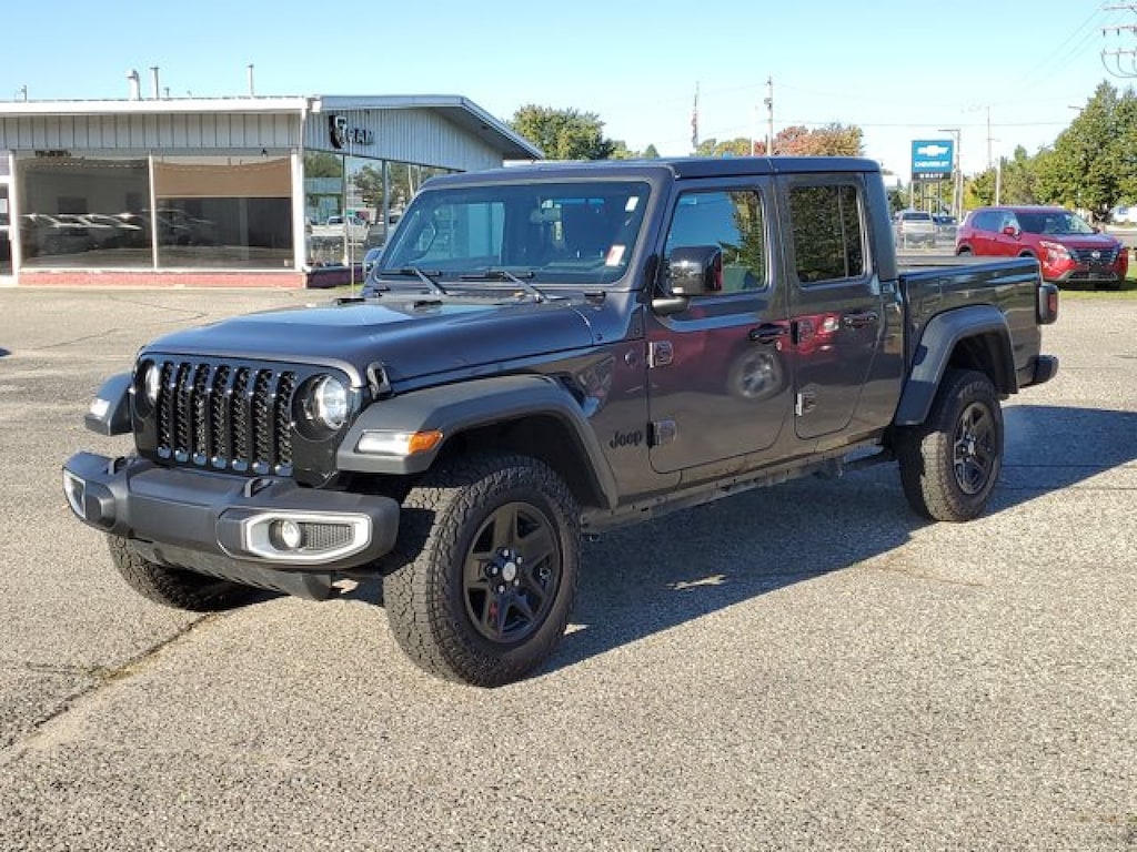 Used 2023 Jeep Gladiator Sport S Pickup Truck