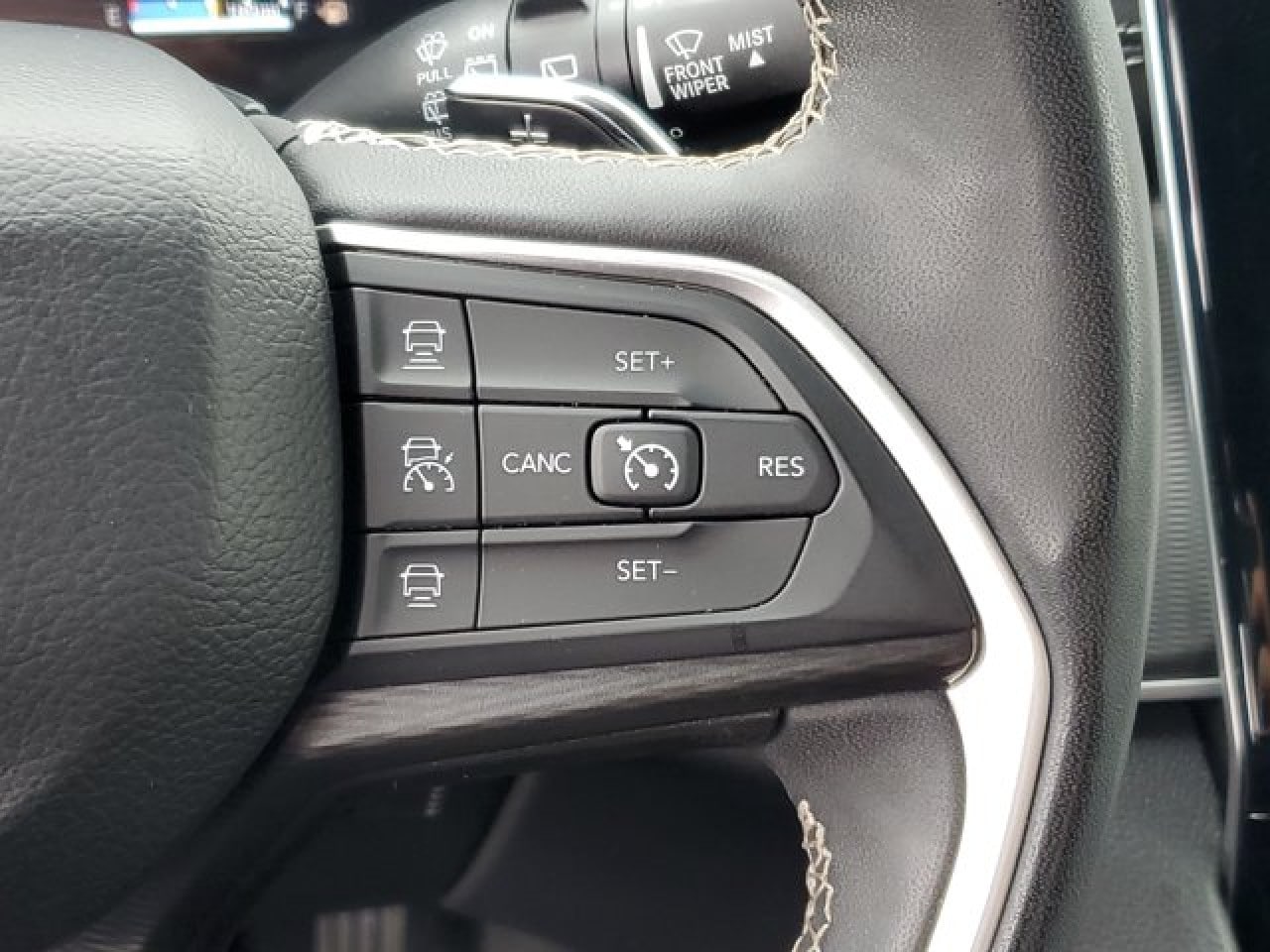 2024 Jeep Grand Cherokee L Altitude - Photo 11