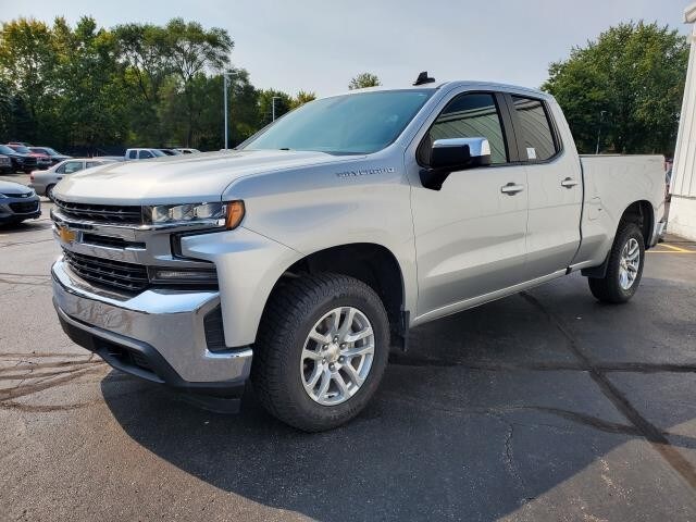 Used 2021 Chevrolet Silverado 1500 LT with VIN 1GCRYJEK1MZ443663 for sale in Mount Pleasant, MI