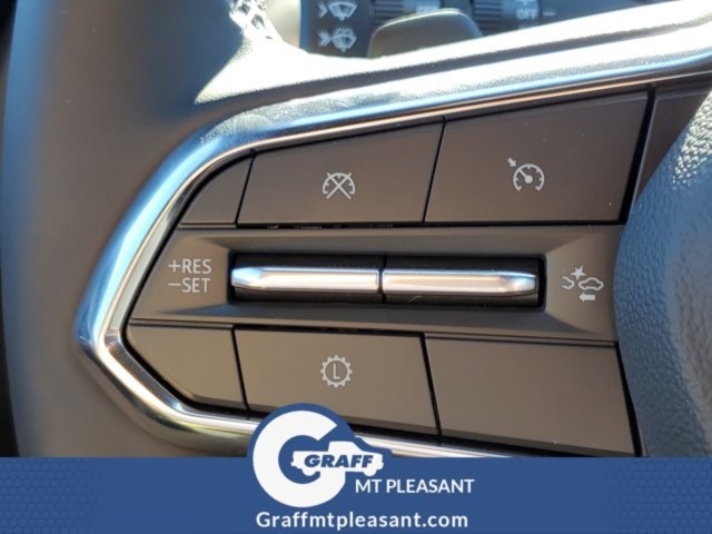 2027 Chevrolet Traverse LT - Photo 12