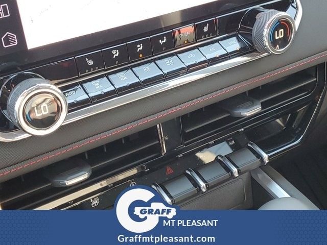 2026 Chevrolet Colorado Z71 - Photo 18