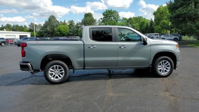 2026 Chevrolet Silverado 1500 LT - Photo 9