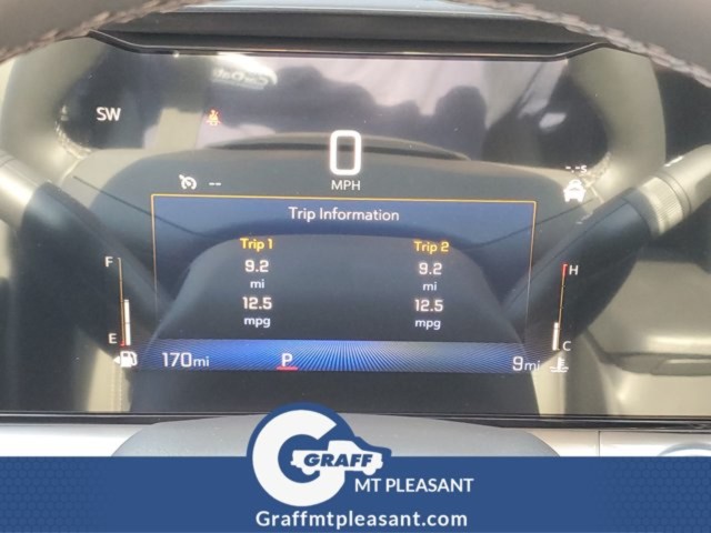 2026 Chevrolet Trax LT - Photo 9