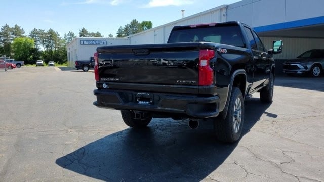 2026 Chevrolet Silverado 2500 HD Custom - Photo 7