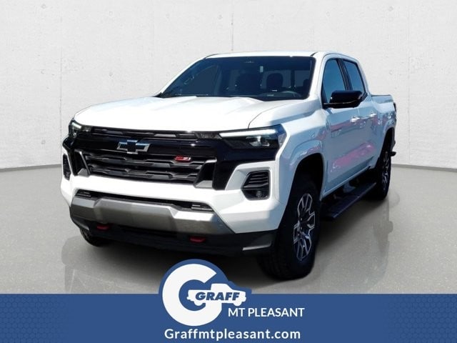 2026 Chevrolet Colorado Z71 - Photo 3