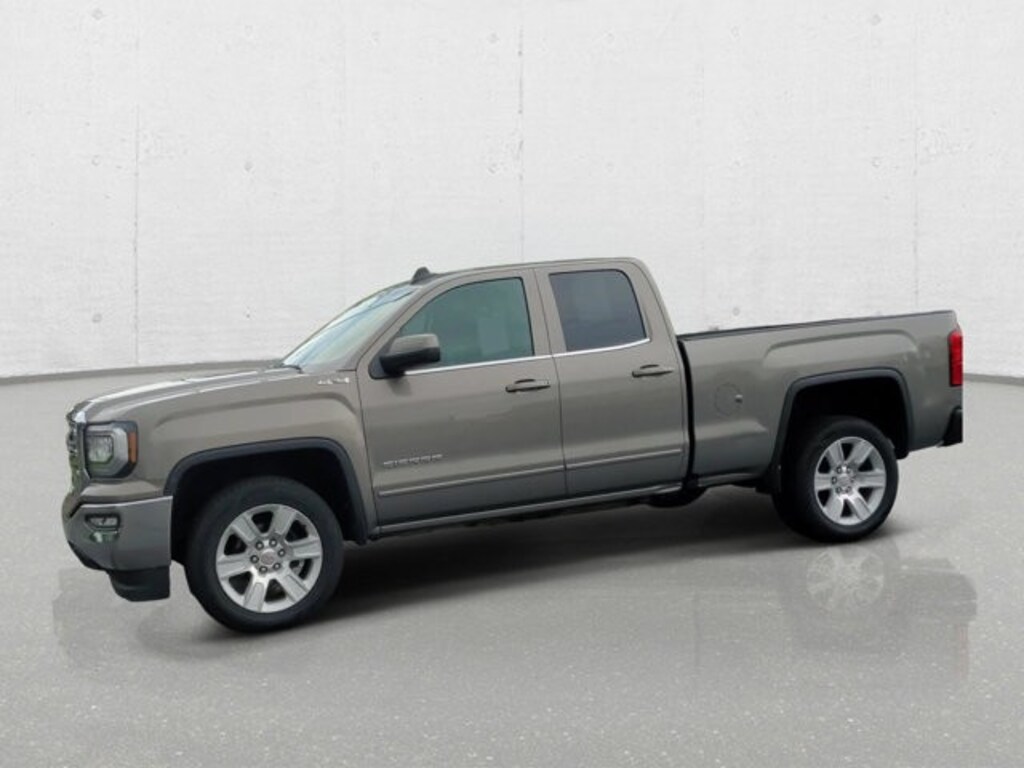 Used 2017 GMC Sierra 1500 SLE Truck