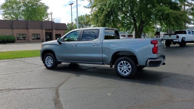 2026 Chevrolet Silverado 1500 LT - Photo 6