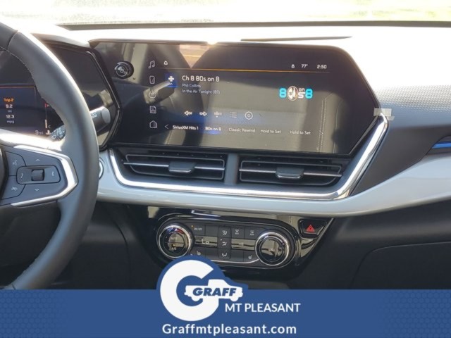 2026 Chevrolet Trax LT - Photo 25