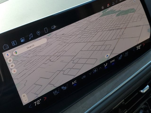 2025 Chevrolet Suburban High Country - Photo 14