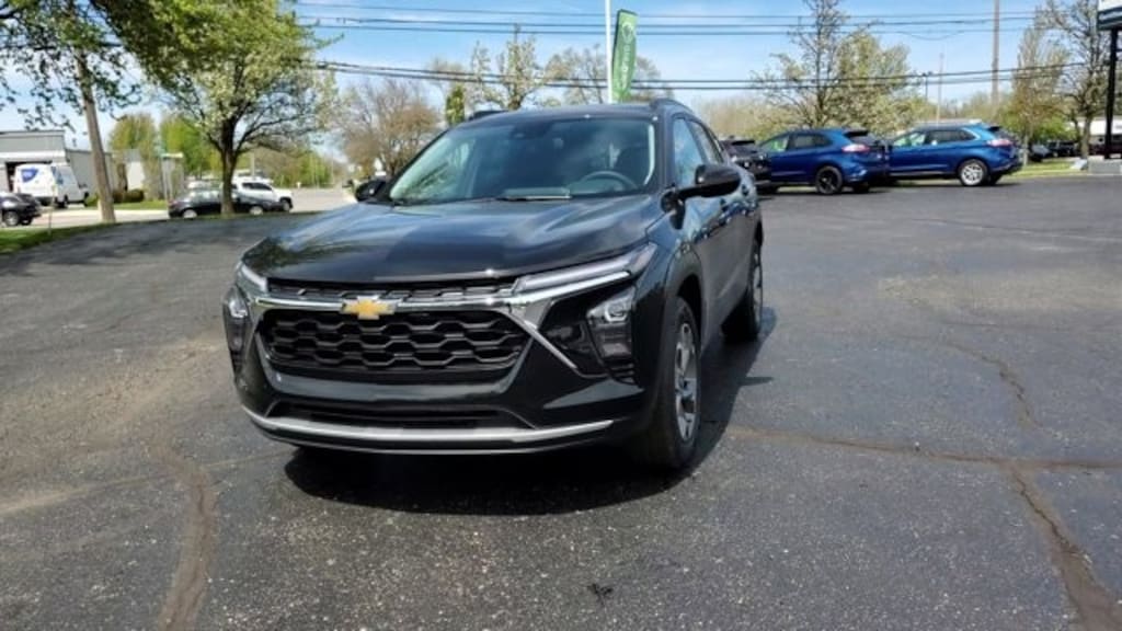 New 2026 Chevrolet Trax LT SUV