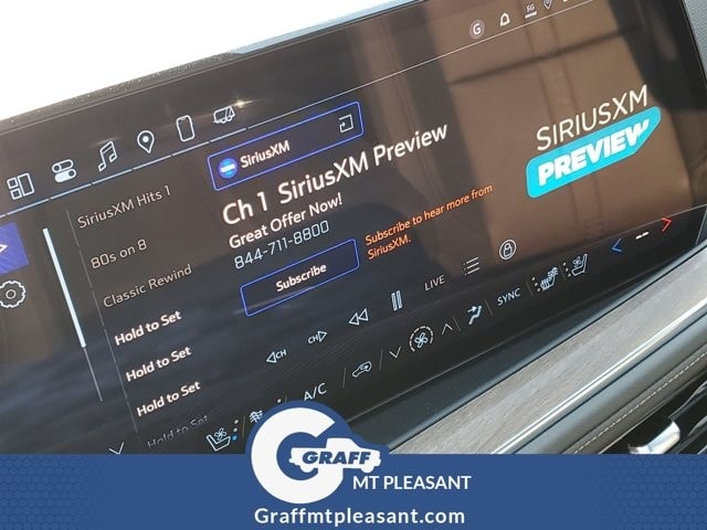 2025 Chevrolet Suburban High Country - Photo 13