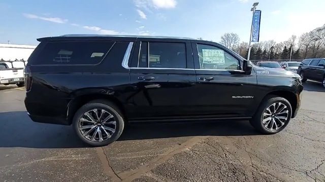 2025 Chevrolet Suburban High Country - Photo 9