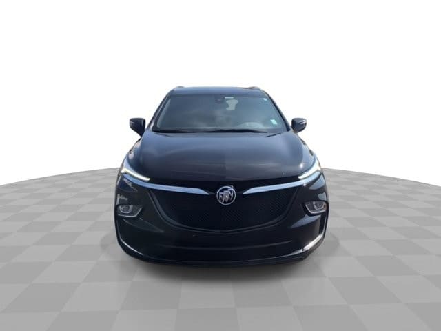 2023 Buick Enclave Essence photo 3