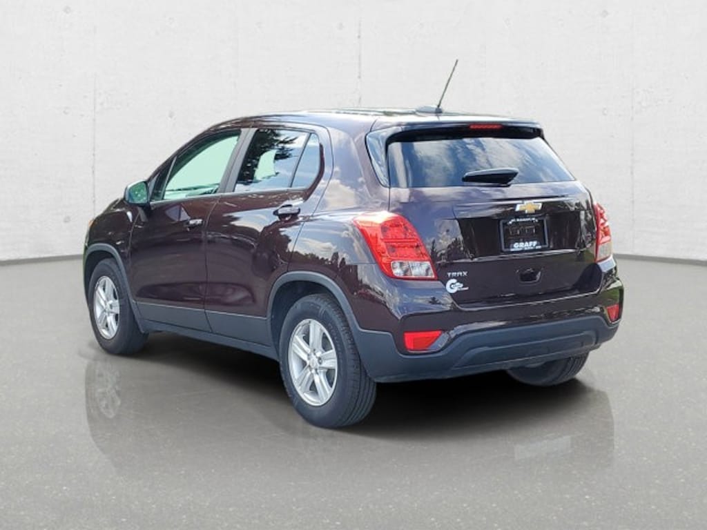 Used 2021 Chevrolet Trax LS SUV