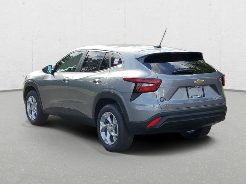 New 2026 Chevrolet Trax LS SUV