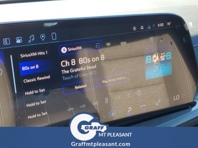 2027 Chevrolet Traverse LT - Photo 15