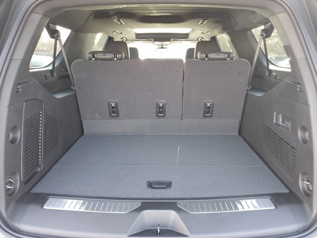 2025 Chevrolet Suburban High Country - Photo 27