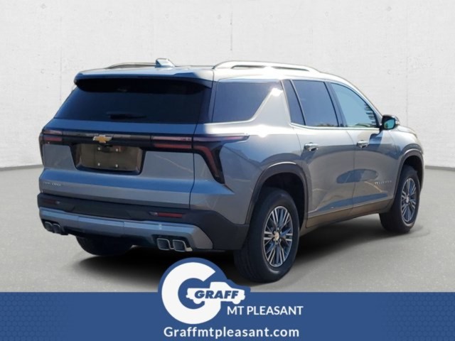 2027 Chevrolet Traverse LT - Photo 4