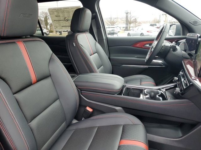 2025 Chevrolet Traverse RS - Photo 28
