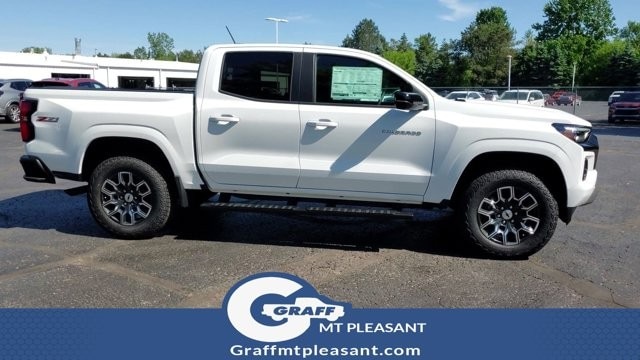 2026 Chevrolet Colorado Z71 - Photo 9