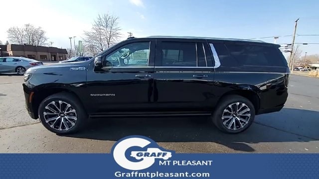 2025 Chevrolet Suburban High Country - Photo 5