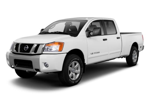 2013 Nissan Titan SL 4X4 Crew Cab SWB's photo