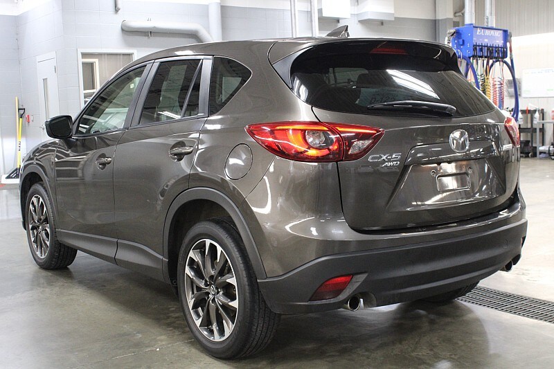 2016 Mazda CX-5 Grand Touring photo 3