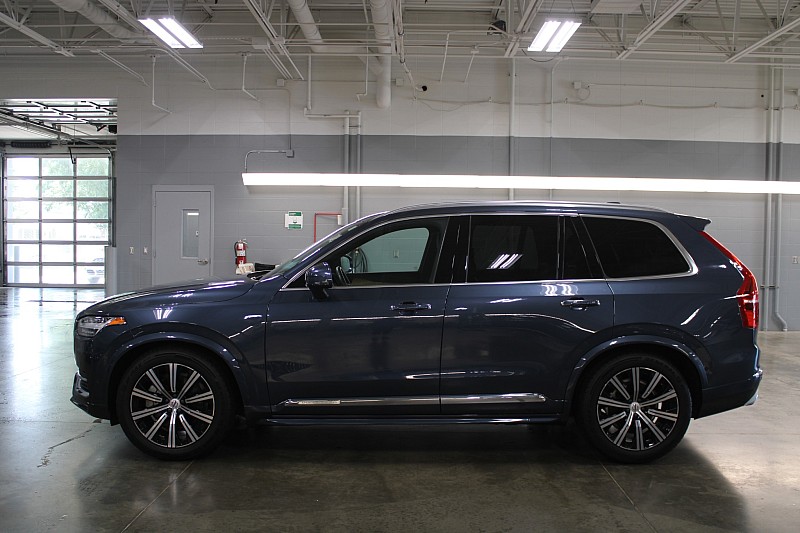 Used 2020 Volvo XC90 Inscription with VIN YV4A221L9L1598720 for sale in Sioux Falls, SD