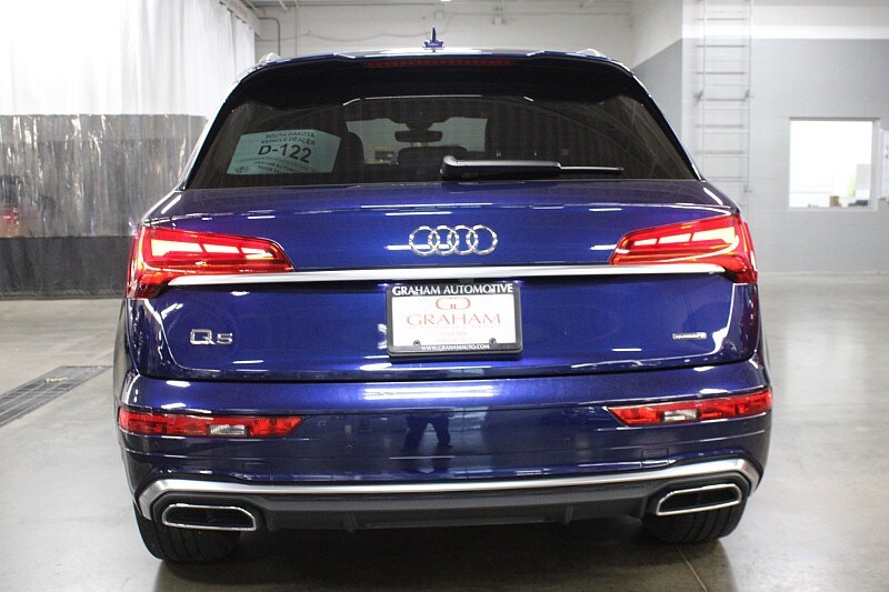 2022 Audi Q5 S line Premium photo 4