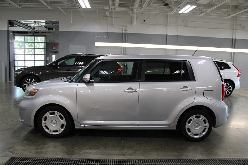 Used 2010 Scion xB Base with VIN JTLZE4FE9A1110256 for sale in Sioux Falls, SD
