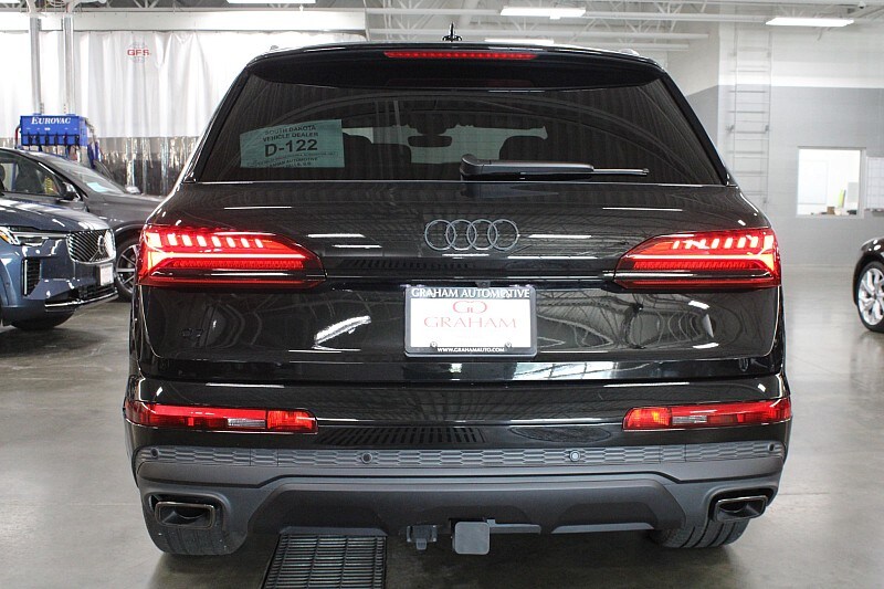 2025 Audi Q7 Premium Plus photo 4
