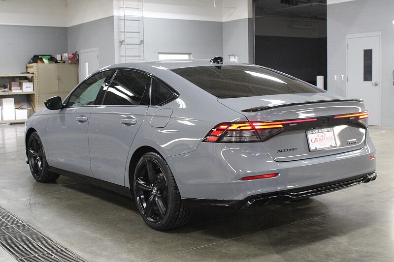 2023 Honda Accord Sport-L photo 3