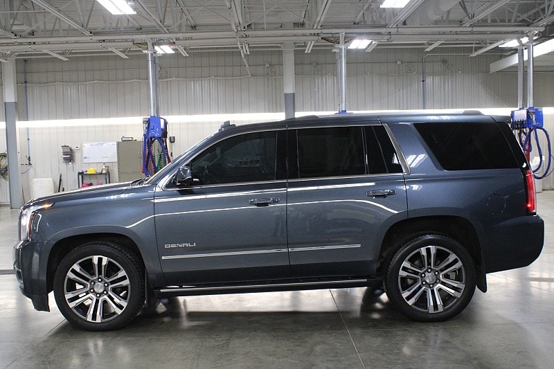 Used 2020 GMC Yukon Denali with VIN 1GKS2CKJ2LR151579 for sale in Sioux Falls, SD