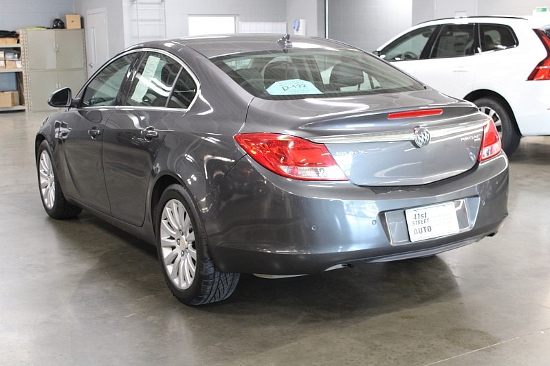 2011 Buick Regal CXL photo 3