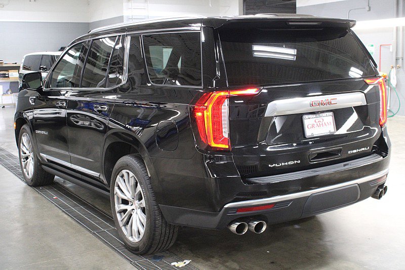 2021 Gmc Yukon Denali photo 3