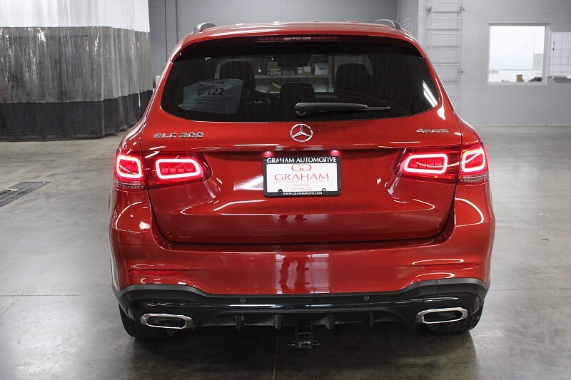 2022 Mercedes Benz GLC 300 4MATIC photo 4