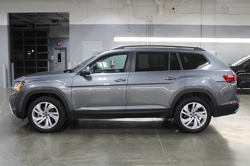 2021 Volkswagen Atlas SE Technology photo 2