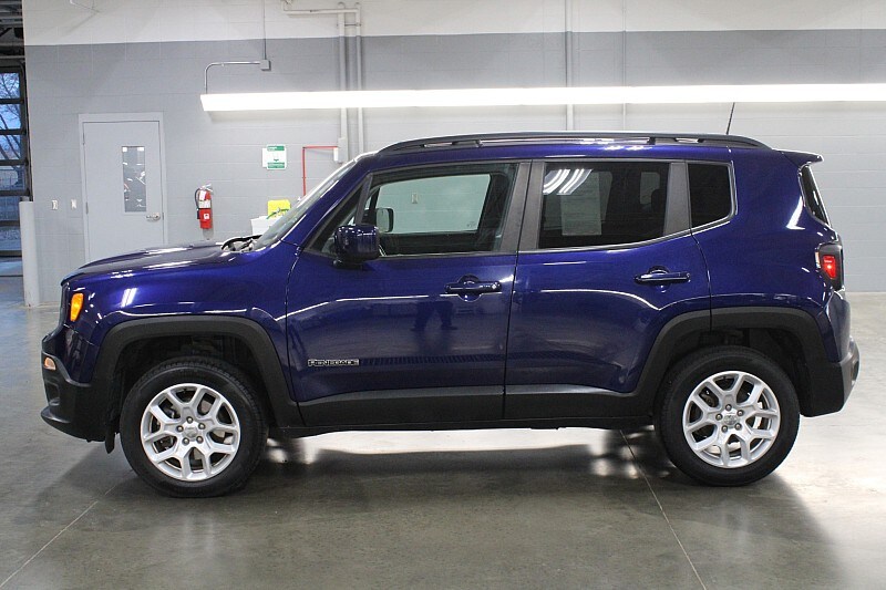 Used 2018 Jeep Renegade Latitude with VIN ZACCJBBB4JPH91410 for sale in Sioux Falls, SD