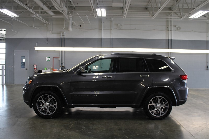 Used 2020 Jeep Grand Cherokee Overland with VIN 1C4RJFCG0LC384669 for sale in Sioux Falls, SD