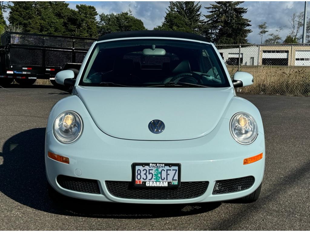 Used 2006 Volkswagen New Beetle 2.5 with VIN 3VWRF31YX6M305634 for sale in Coos Bay, OR