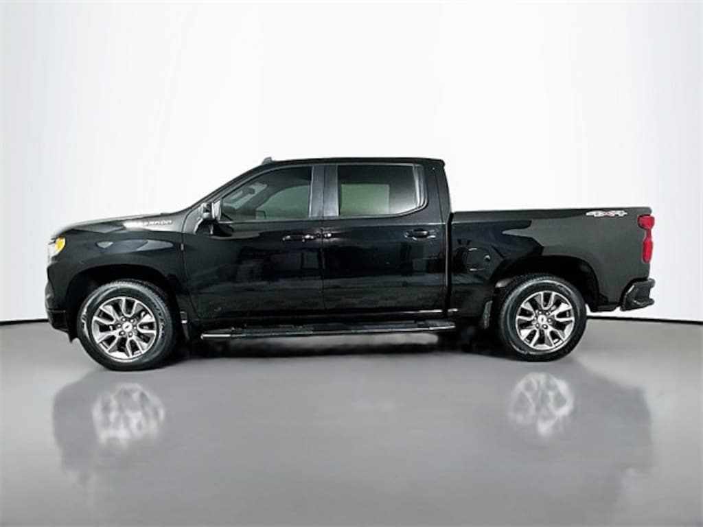 Used 2024 Chevrolet Silverado 1500 RST Truck