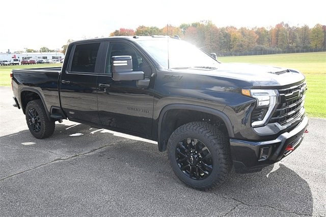 2026 Chevrolet Silverado 2500HD LT's photo
