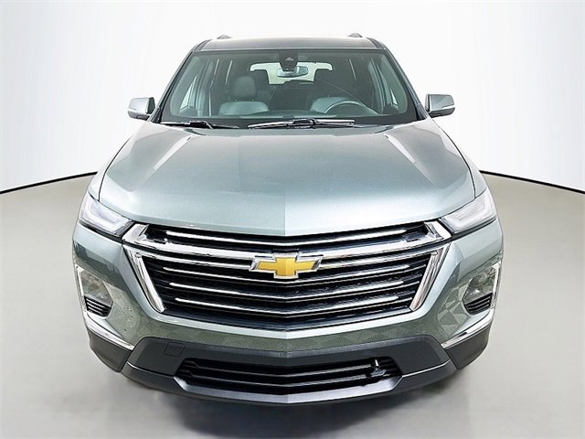 2023 Chevrolet Traverse Cloth 1LT photo 2