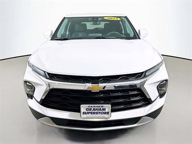 2023 Chevrolet Blazer 2LT photo 2