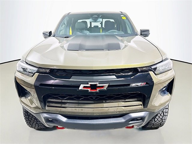 2024 Chevrolet Colorado ZR2 photo 2